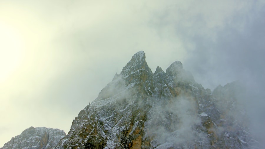 Photo قصة الرجل والجبل
Keyword: قصة الرجل والجبل