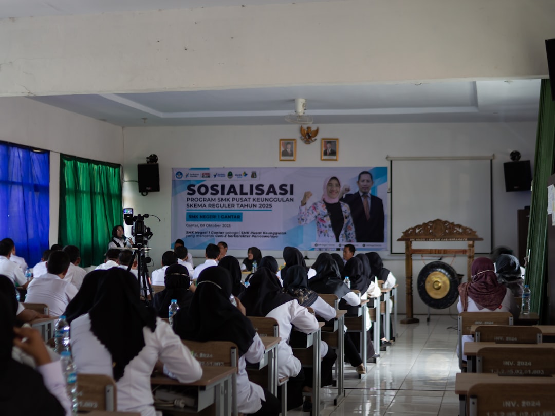 Photo multimedia in education