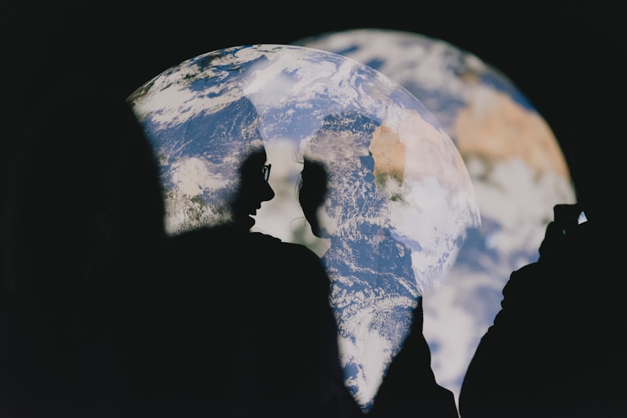 colonialism vs globalization